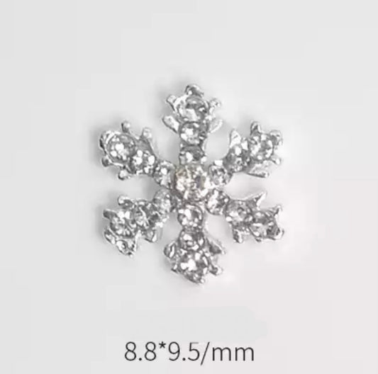 snowflake charms 2